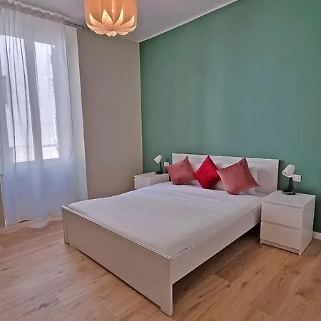 Апартаменты L'esquilina Holiday House 2 *