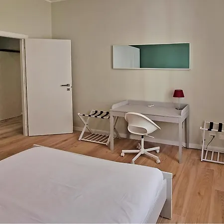 L'esquilina Holiday House 2 *